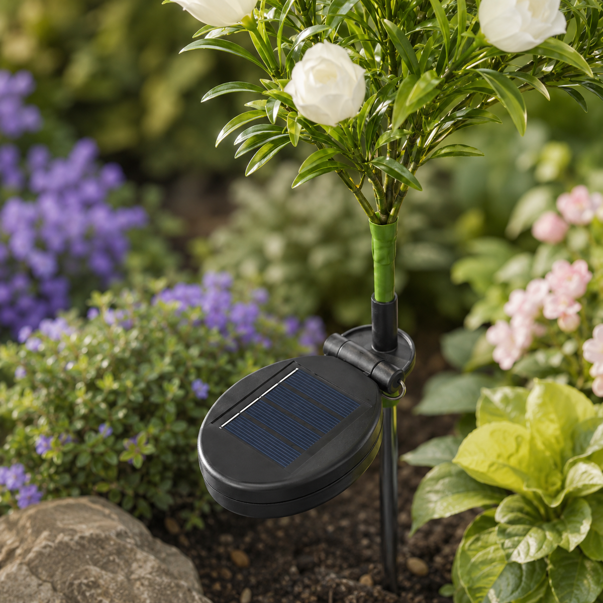 Solar Gardenia Flower Lights for Pathways. Flower Beds. and Patio Decor