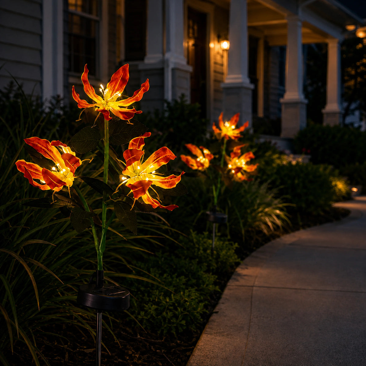 Solar Fire Lily Garden Lights